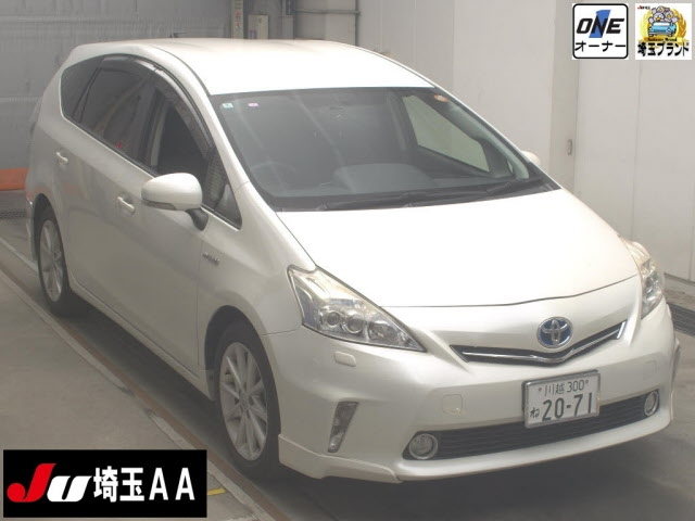 TOYOTA PRIUS ALPHA