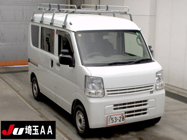 NISSAN CLIPPER VAN
