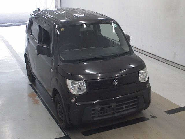SUZUKI MRWAGON