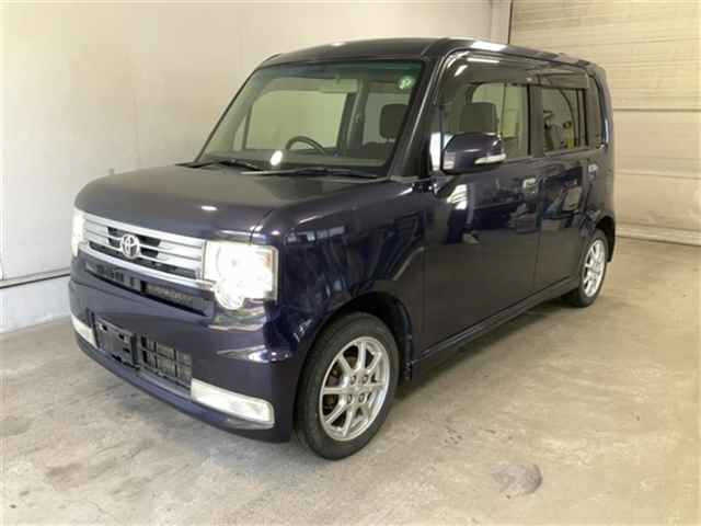 TOYOTA PIXIS SPACE