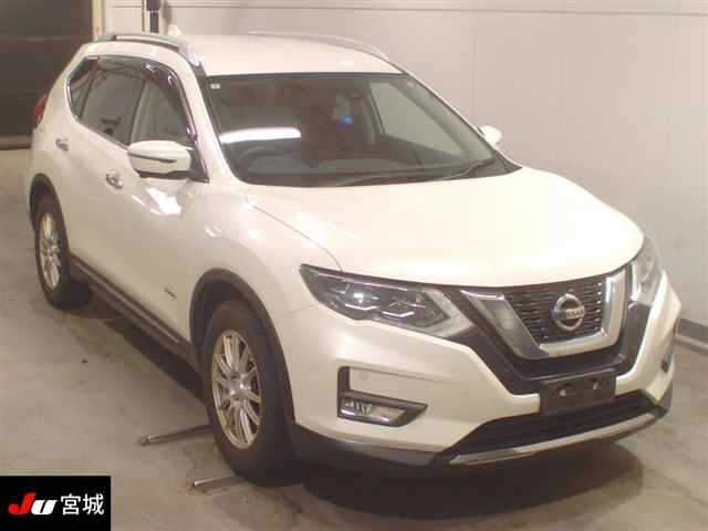 NISSAN X-TRAIL