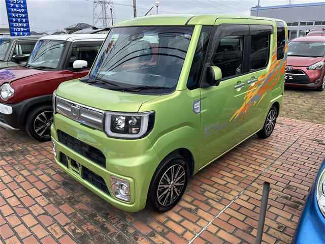 DAIHATSU WAKE