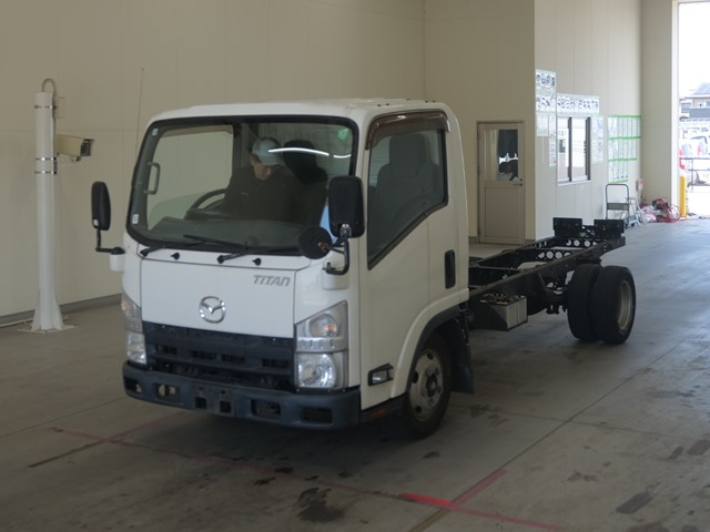 MAZDA TITAN
