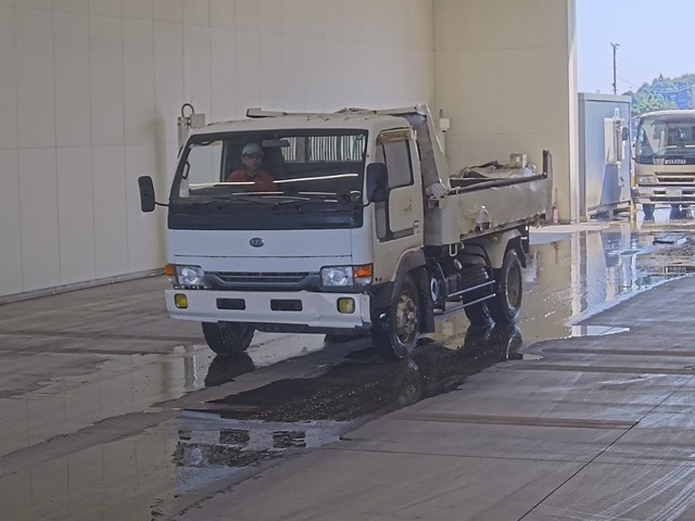 NISSAN TRUCK
