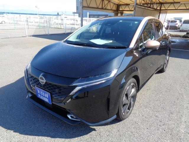NISSAN AURA