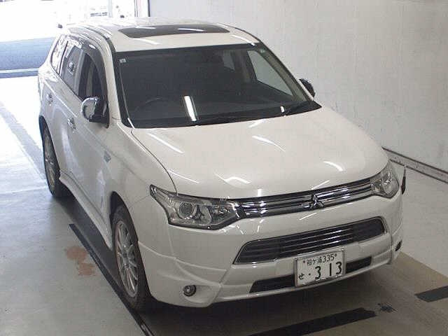 MITSUBISHI OUTLANDER PHEV