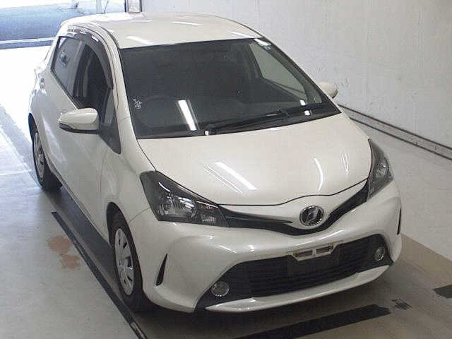 TOYOTA VITZ