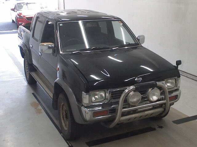 NISSAN DATSUN PICKUP