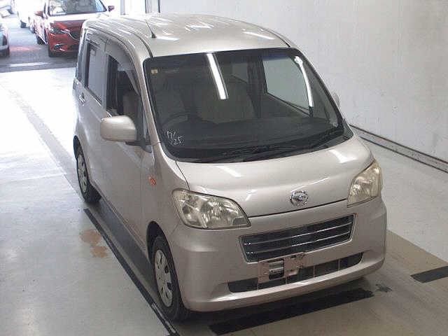 DAIHATSU TANTO EXE