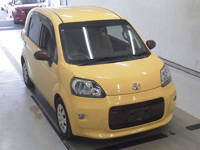 TOYOTA PORTE