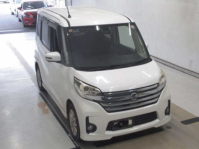 NISSAN DAYZ ROOX