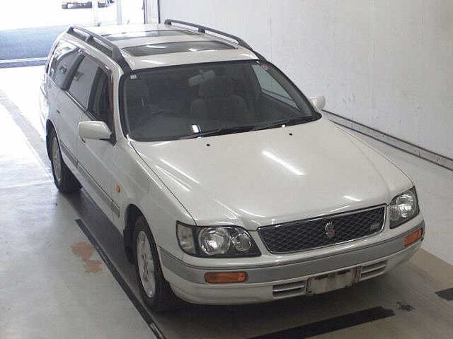 NISSAN STAGEA