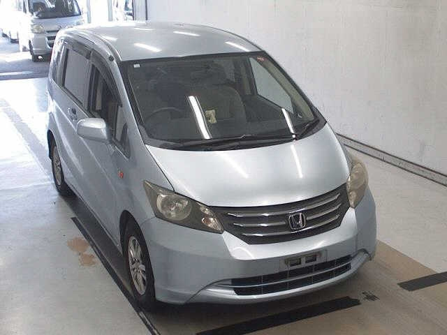 HONDA FREED