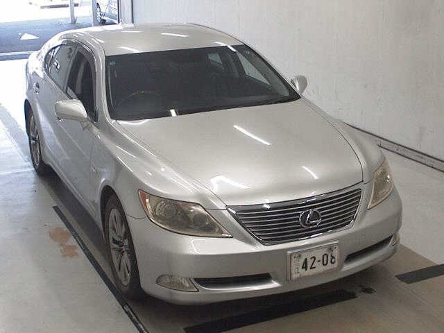 LEXUS LS