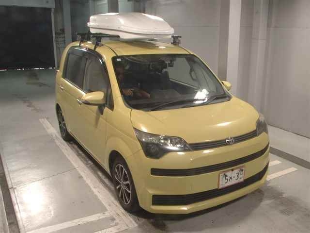 TOYOTA SPADE