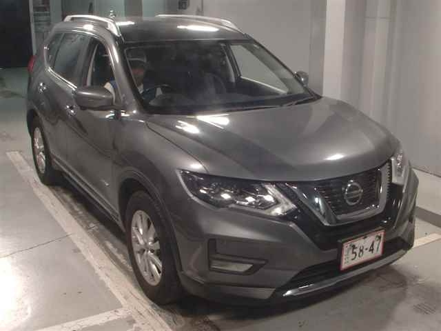 NISSAN X-TRAIL