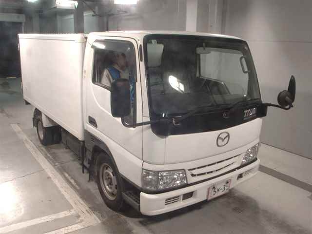MAZDA TITAN