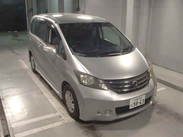 HONDA FREED