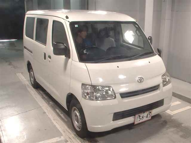 TOYOTA LITE ACE VAN