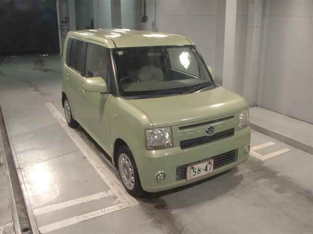 DAIHATSU MOVE CONTE