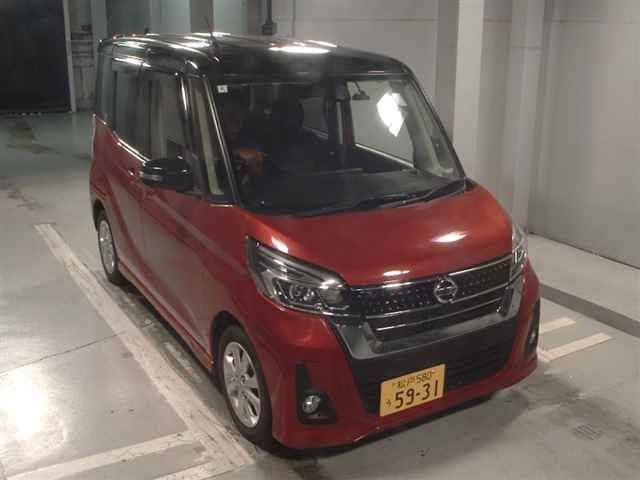 NISSAN DAYZ ROOX