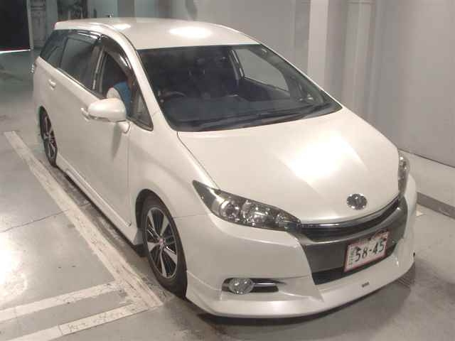 TOYOTA WISH