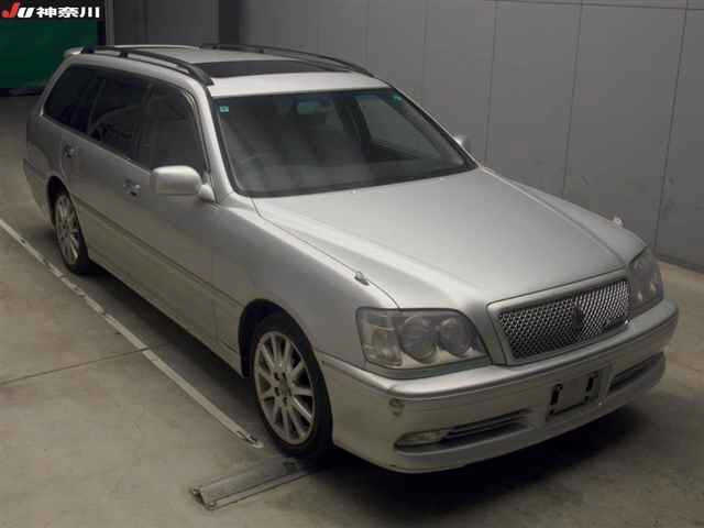 TOYOTA CROWN ESTATE