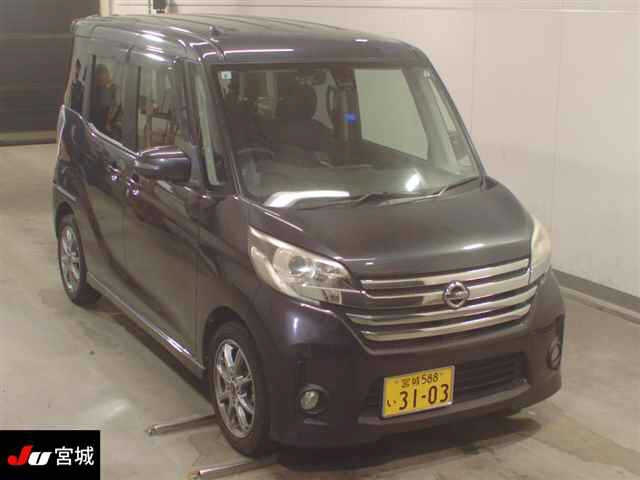 NISSAN DAYZ ROOX