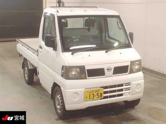 NISSAN CLIPPER TRUCK