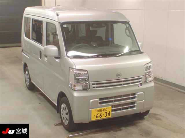 NISSAN CLIPPER VAN