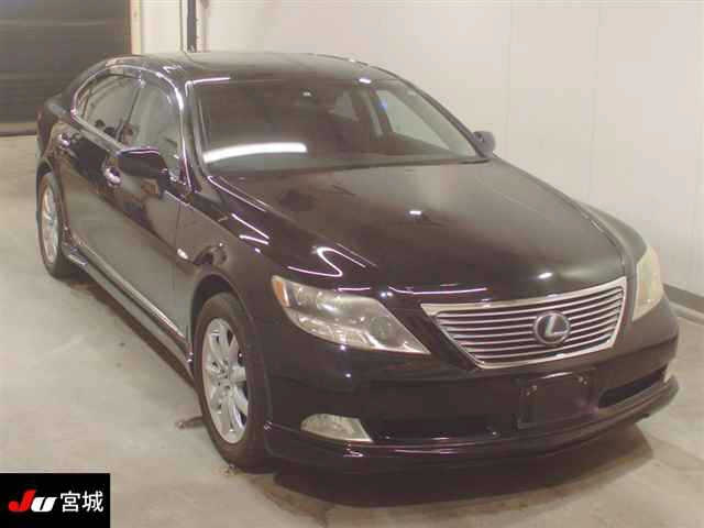 LEXUS LS