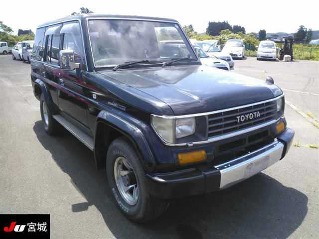 TOYOTA LAND CRUISER PRADO