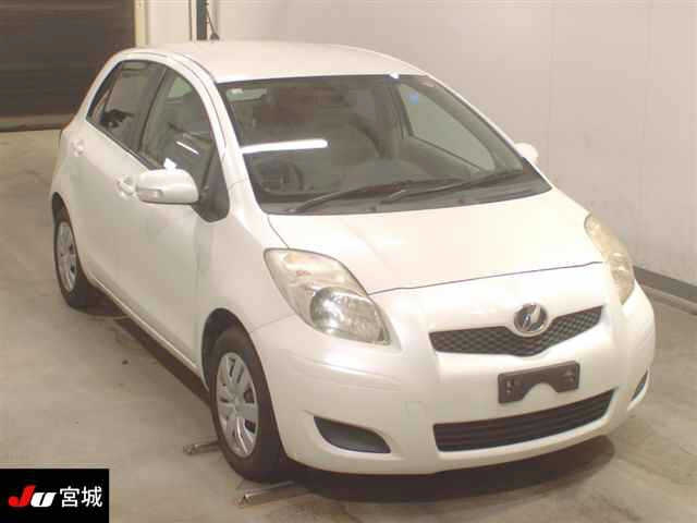 TOYOTA VITZ
