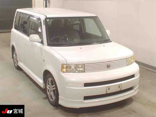 TOYOTA BB