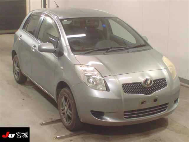 TOYOTA VITZ