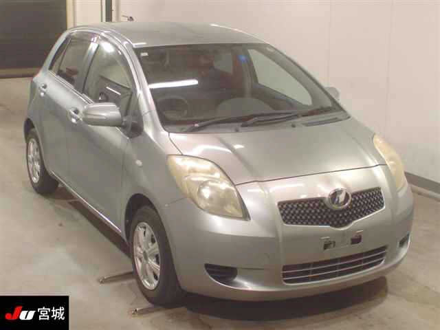 TOYOTA VITZ
