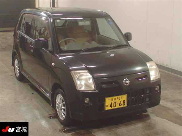 NISSAN PINO