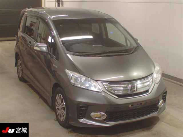 HONDA FREED