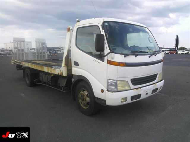 TOYOTA DYNA