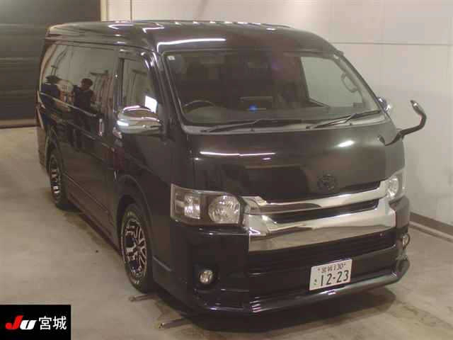 TOYOTA REGIUS ACE VAN
