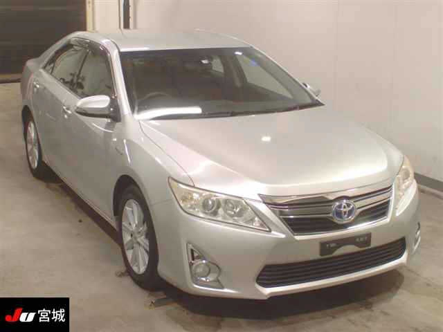 TOYOTA CAMRY