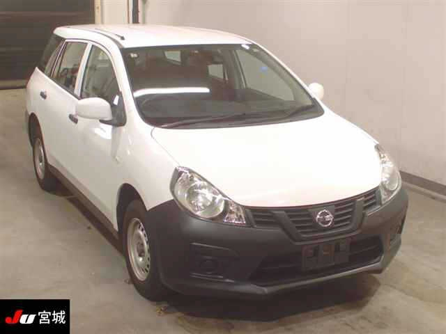 NISSAN AD