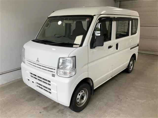 MITSUBISHI MINICAB VAN