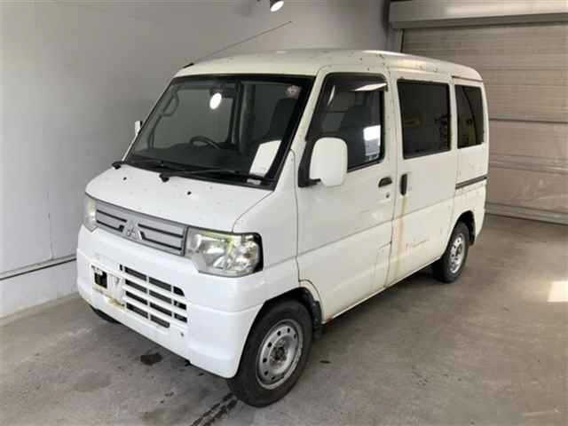 MITSUBISHI MINICAB VAN