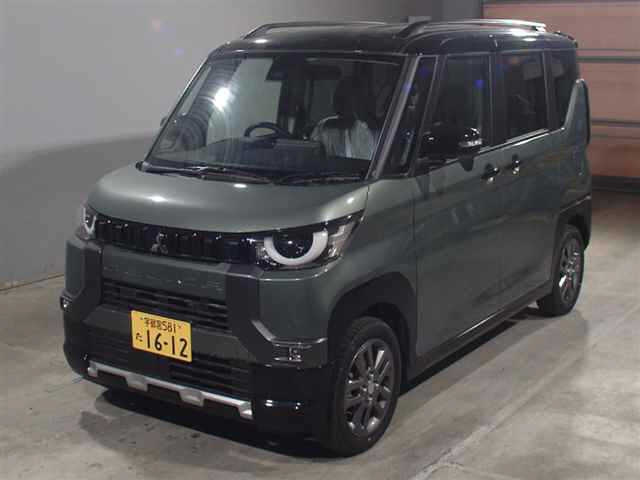 MITSUBISHI DELICA MINI