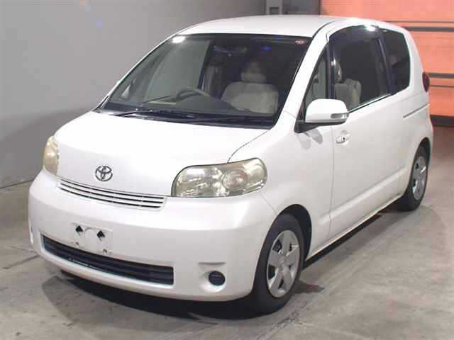 TOYOTA PORTE