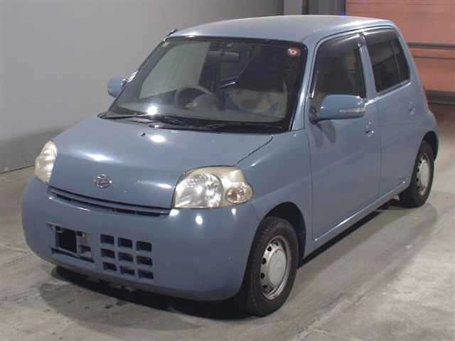 DAIHATSU ESSE