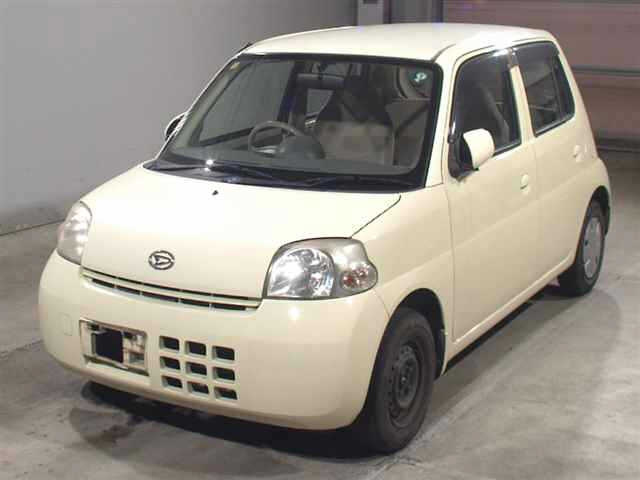 DAIHATSU ESSE