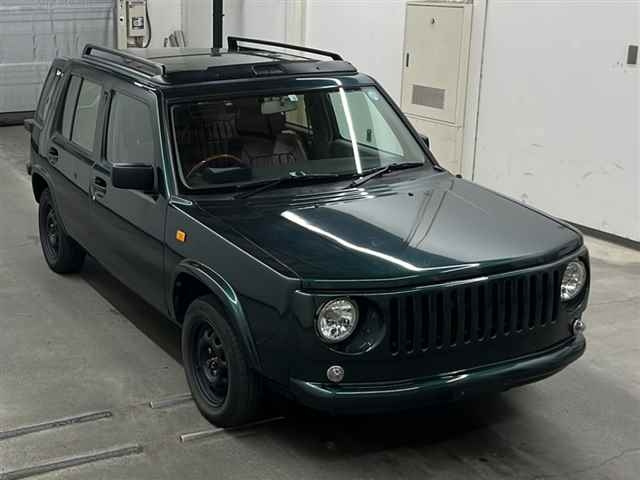 NISSAN RASHEEN