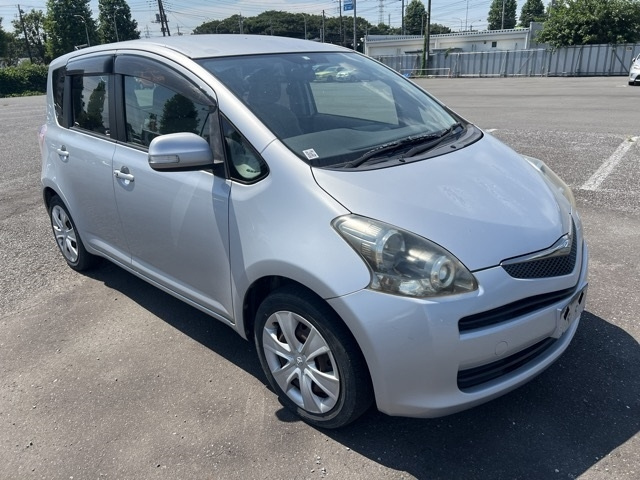 TOYOTA RACTIS